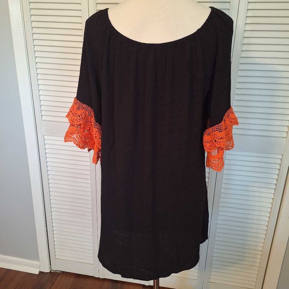 Umgee Halloween Black Gauzy Tunic Top with Orange Crochet Lace Sleeves Med *D3 - Picture 3 of 5